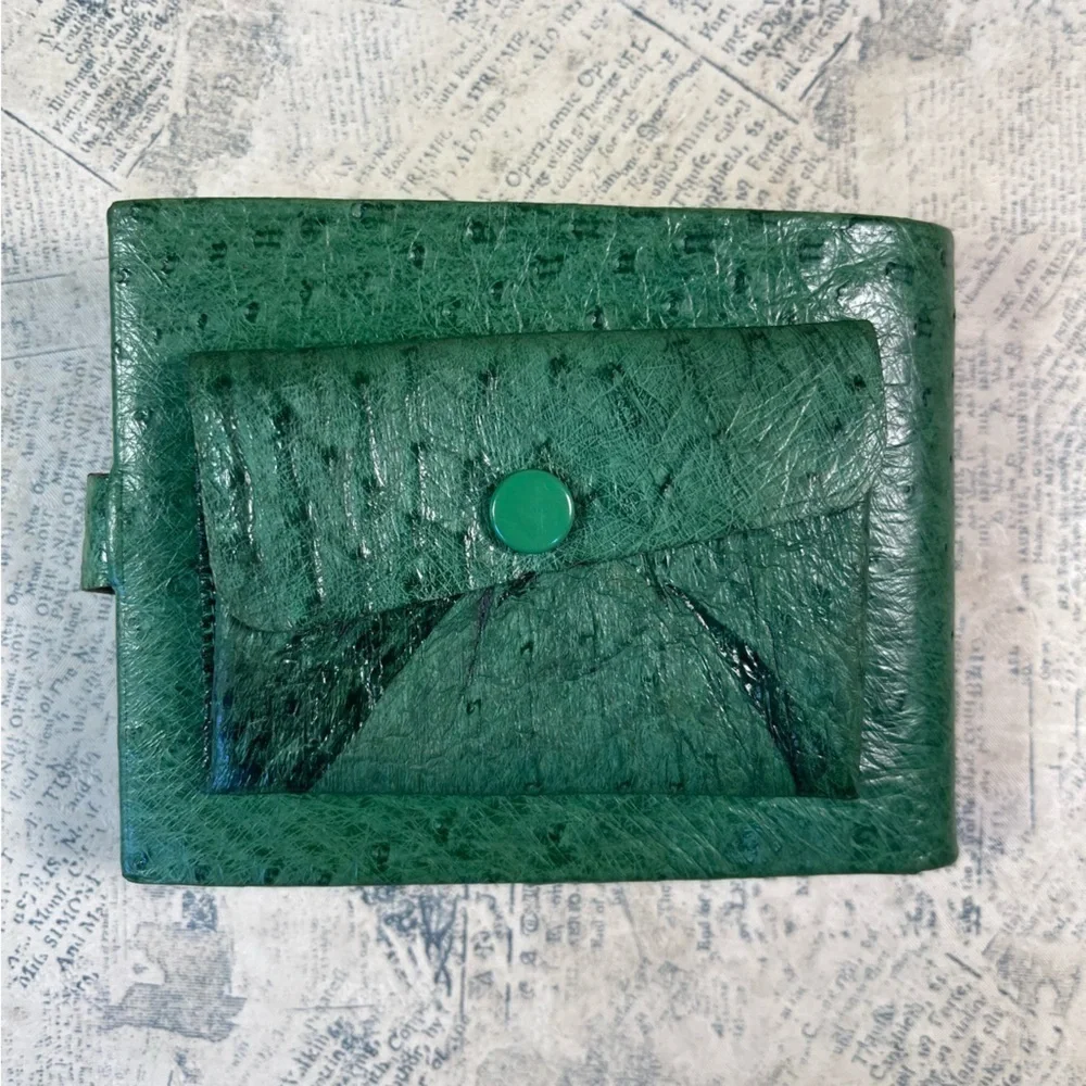 IRMSTAN Vintage bifold green ostrich leather